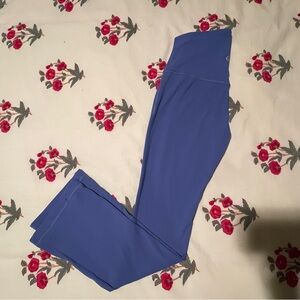 Lululemon Align Mini-Flares 28”, Wild Indigo Size 6